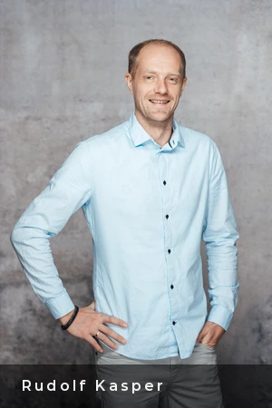 Database & Cluster Expert